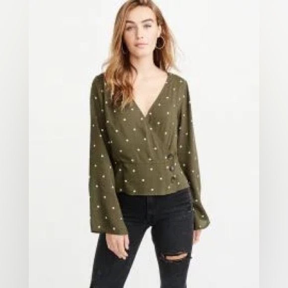NWT Abercrombie & Fitch Olive Polka Dot Wrap Blouse XL. steezy. on TV - Picture 1 of 9